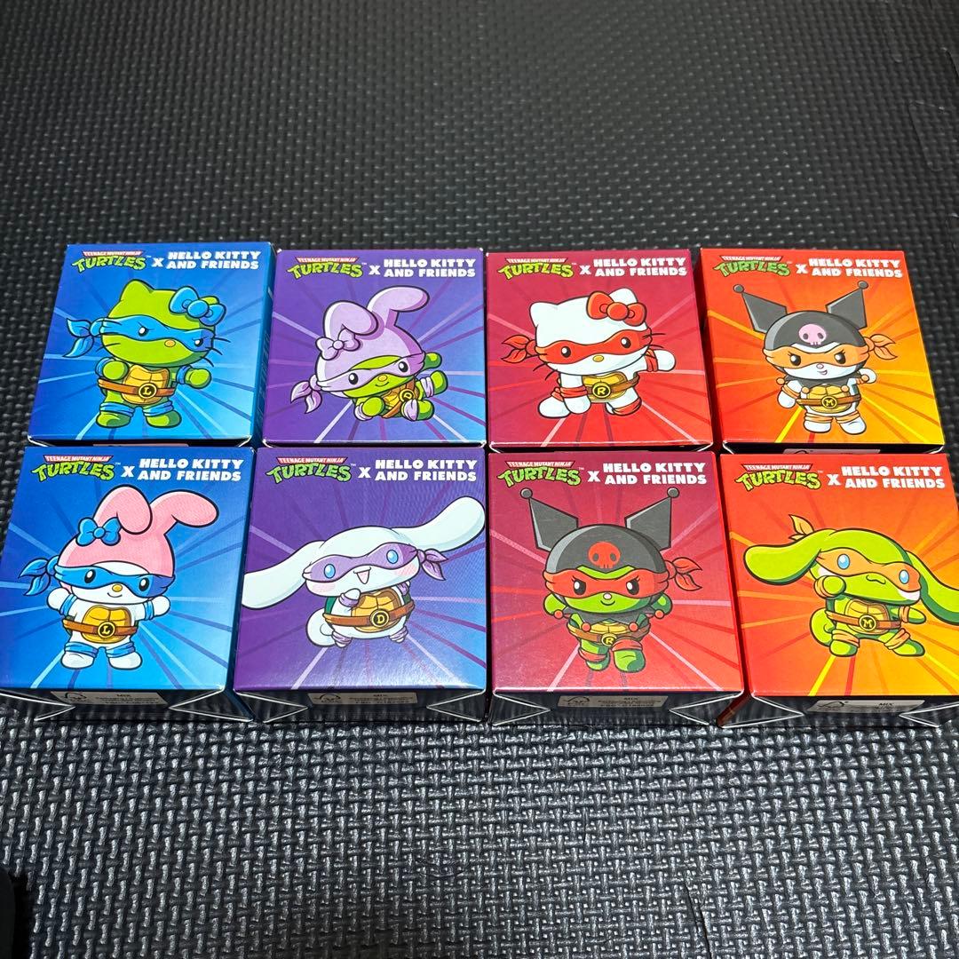 ミュータントタートルズ✖️サンリオフィギュア 8個セット[海外限定]