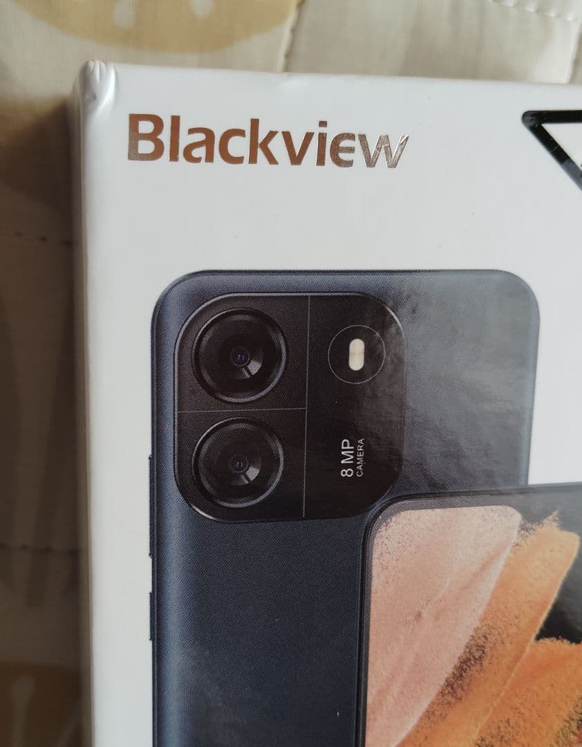 SIMフリー スマートフォン　Android　4GB+32GB 2TB拡張　新品