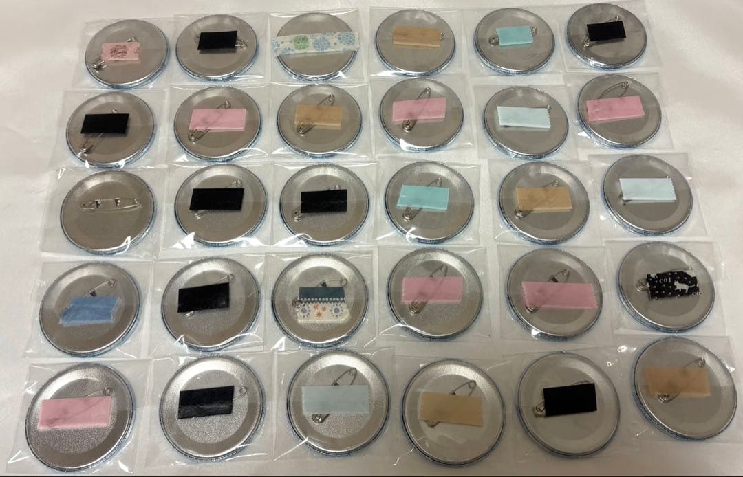 あんスタ 仁兎なずな キャラバッジコレクション