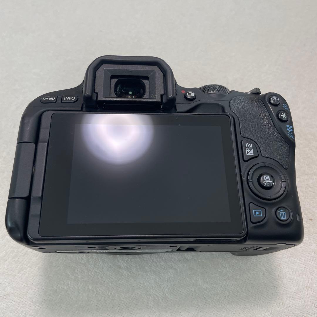 Canon キヤノン　EOS kiss X9 ダブルズームキット　ブラック