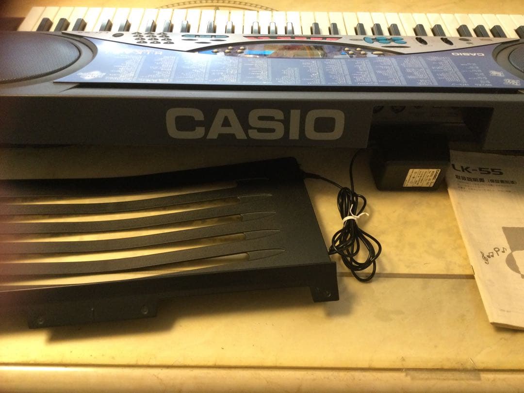 CASIO カシオ　光ナビゲーション　電子キーボード 61鍵　ピアノ自動伴奏