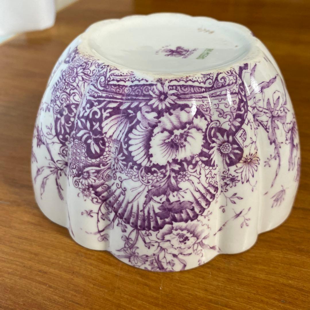 希少　ワイルマンフォリー　パープルフラワー　紫色の花柄シュガーボウル