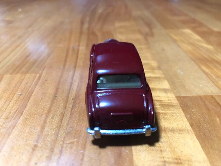 青箱日本製トミカ ロールスロイス ファンタムV I