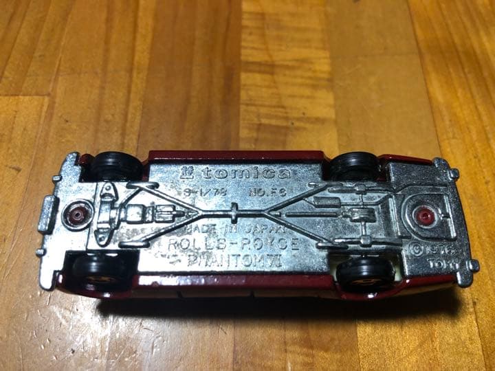青箱日本製トミカ ロールスロイス ファンタムV I