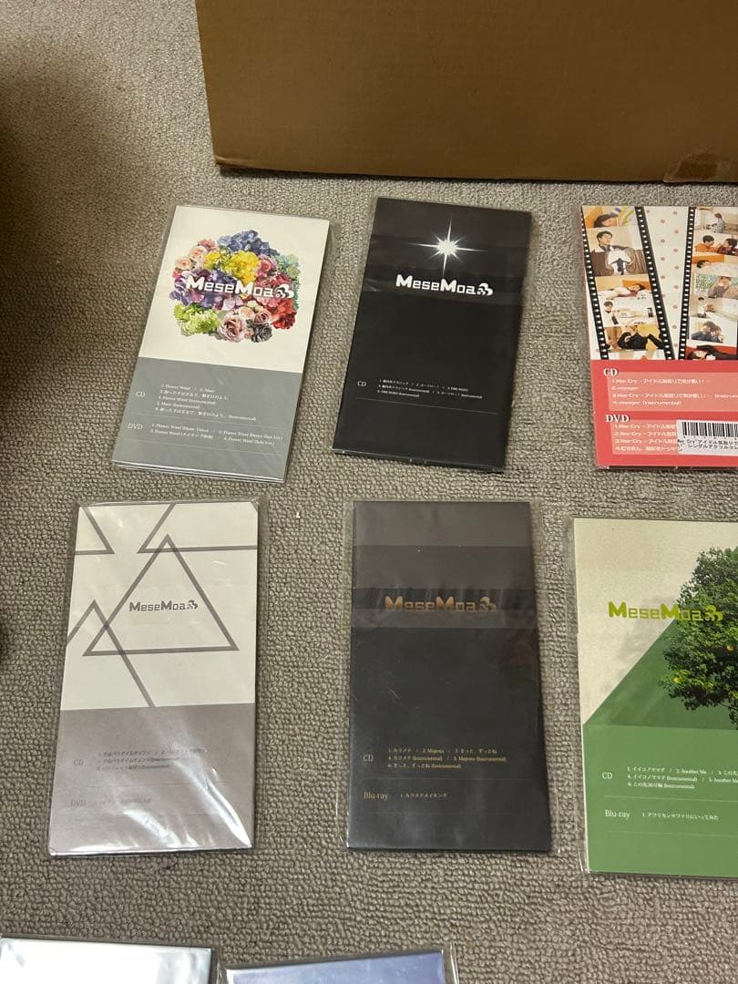 MeseMoa. シングルアクリルコレクション
