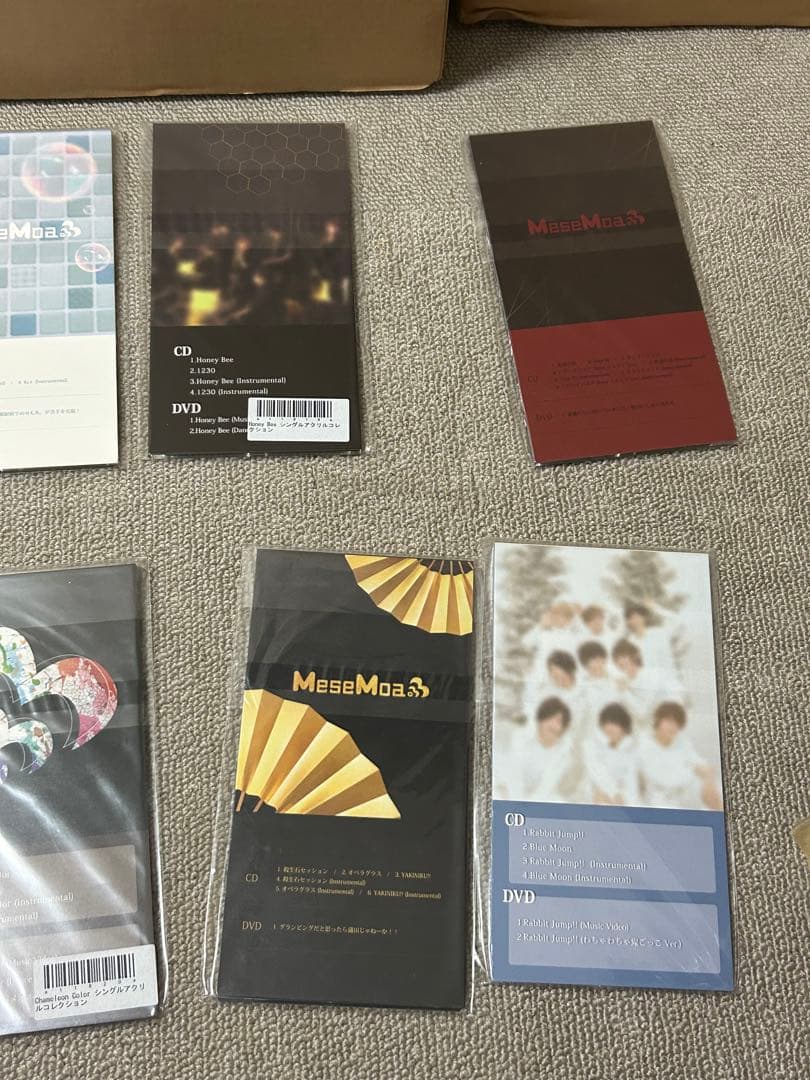 MeseMoa. シングルアクリルコレクション