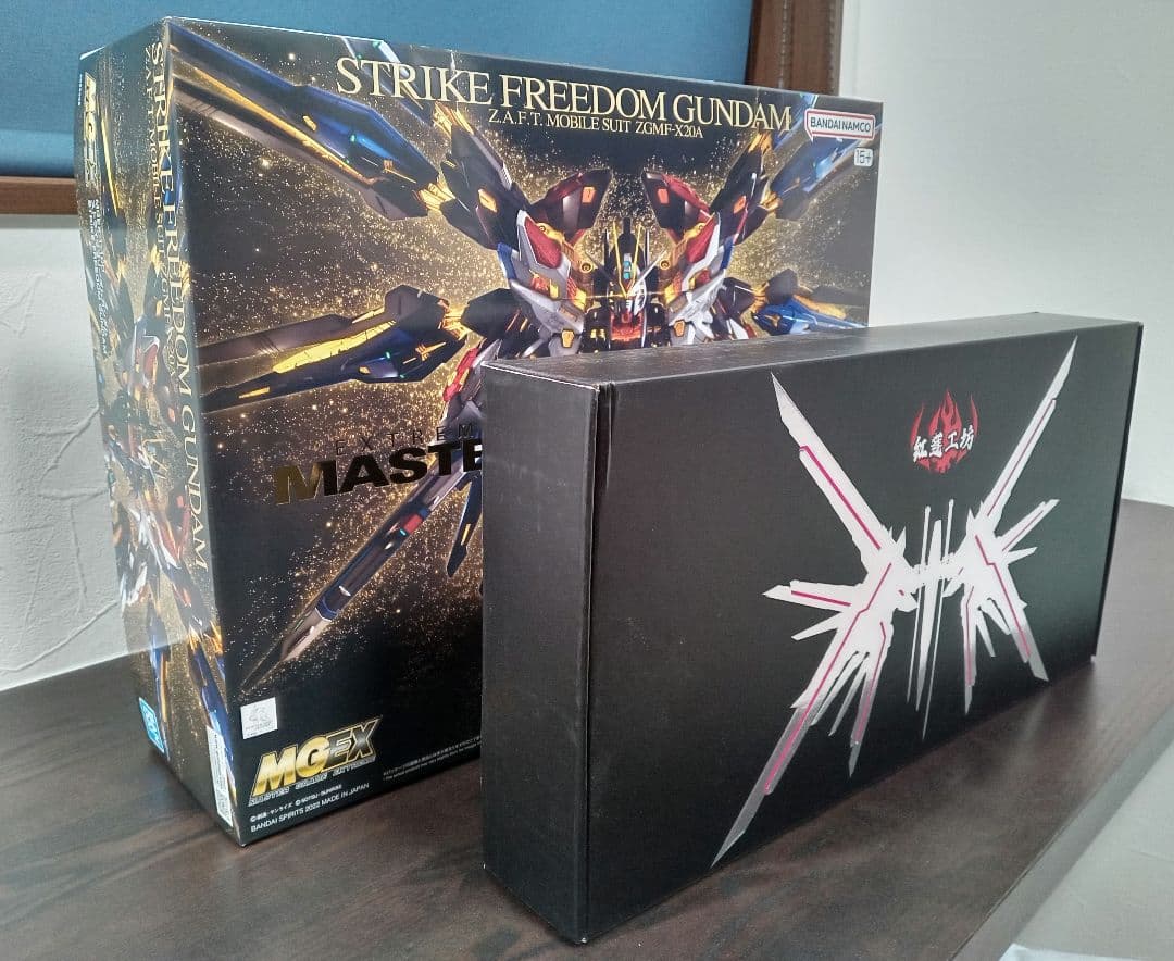 ナ*ギ様 ★2/13まで★ MGEXストライクフリーダム＆プラウドディフェンダー