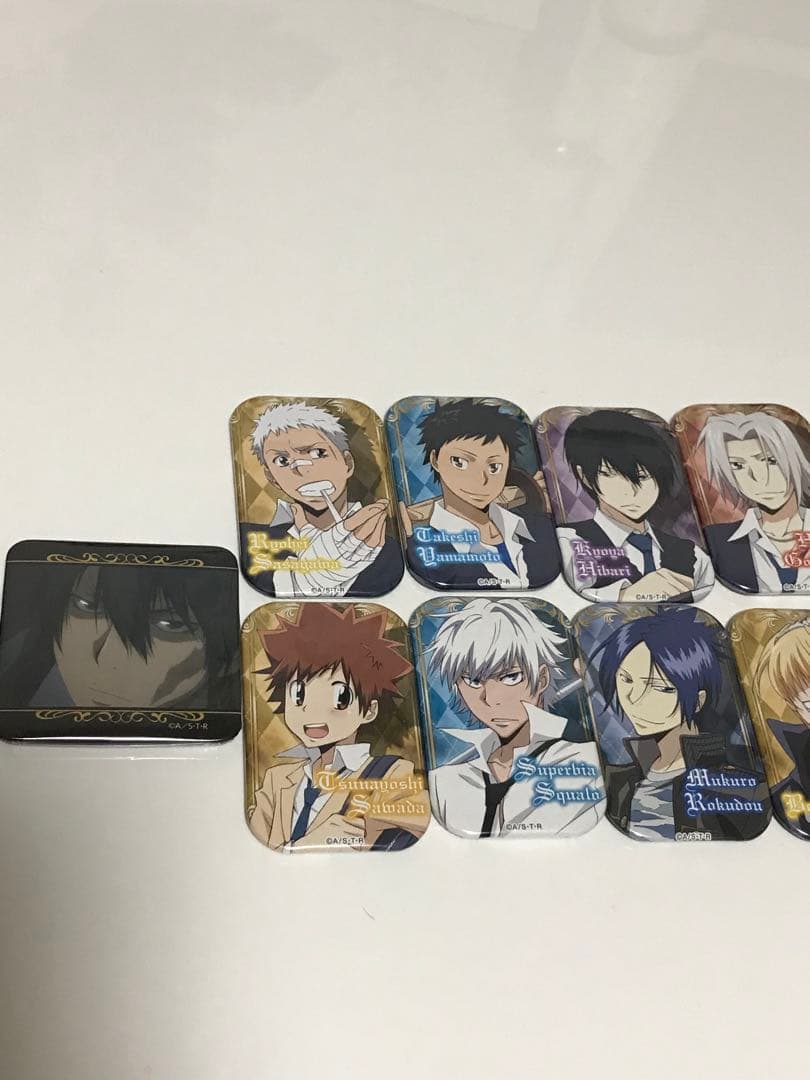 アニメキャラクター缶バッジ13個セット