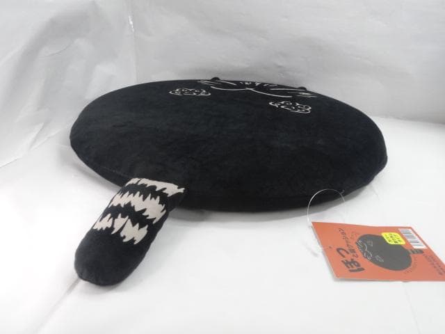 新品　ほっと猫クッション　座布団　耳付き　しっぽ　わちふぃーるど　ダヤン　猫