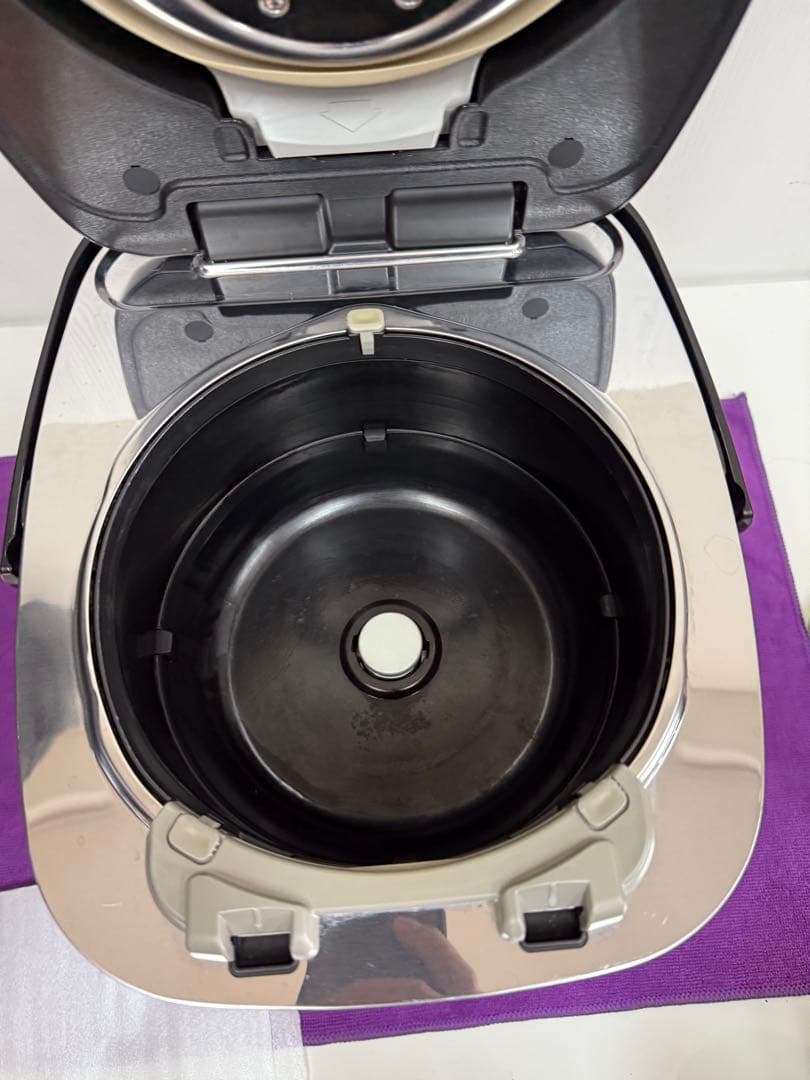 Panasonic スチームIHジャー炊飯器 SR-PA108 2019年製