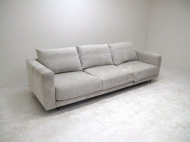 【展示品】リーンロゼ「エンキ」3人掛けソファ フェザークッション 約120万