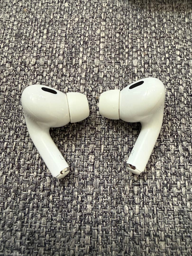【美品】Apple AirPods Pro 2 USB-C MTJV3J/A