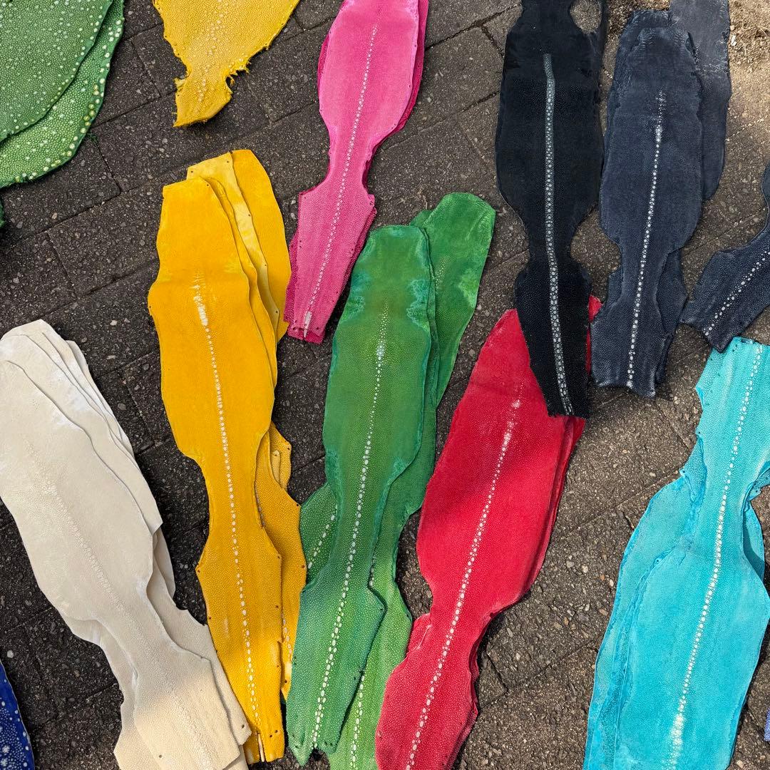 30 AA 連石 ローストーン エイ革 鮫革 スティングレイ スティングレー