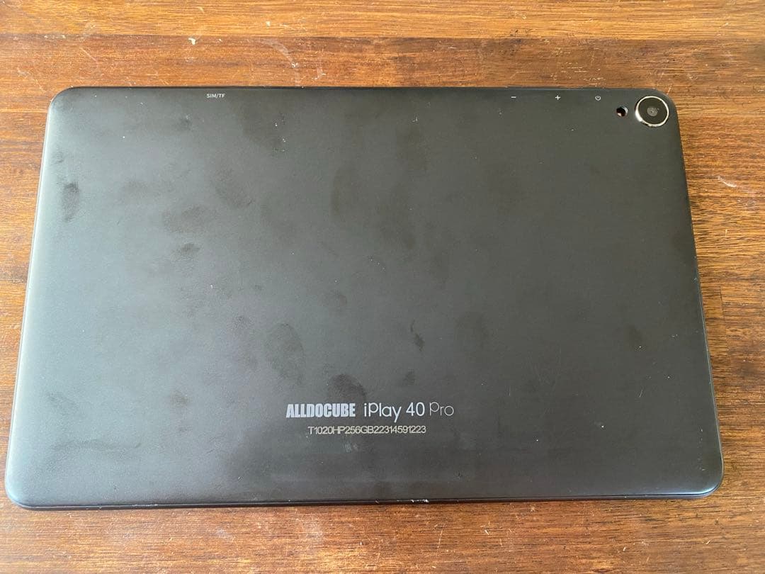 ALLDOCUBE iPlay 40 ピカチュウカバー付き