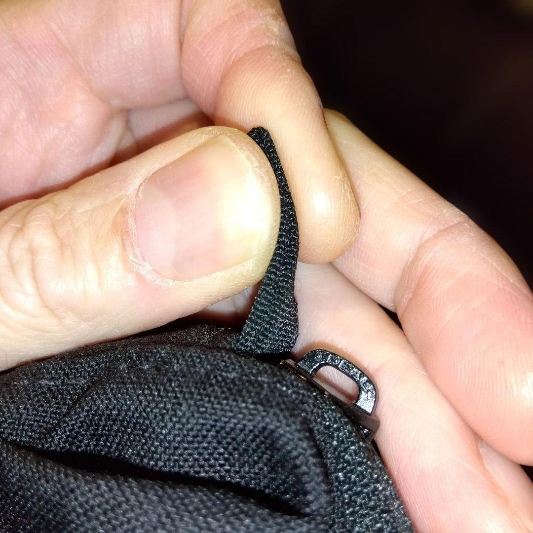 フェローコンセプト　実物　ドロップポーチ　ブラック