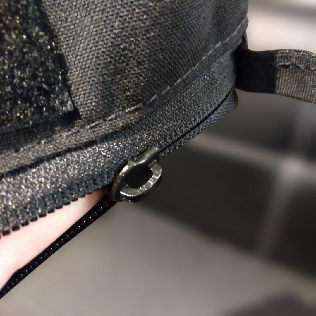 フェローコンセプト　実物　ドロップポーチ　ブラック