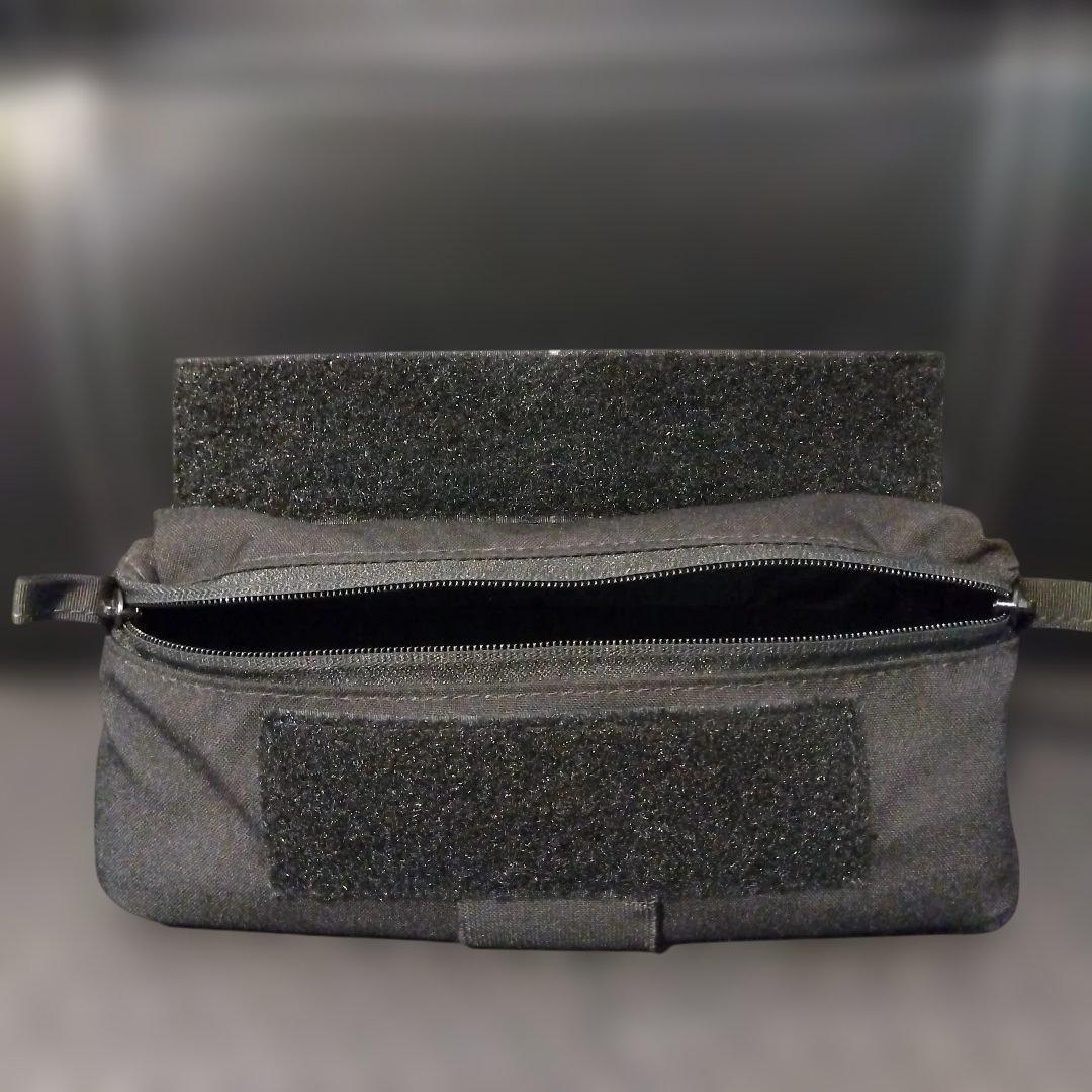 フェローコンセプト　実物　ドロップポーチ　ブラック