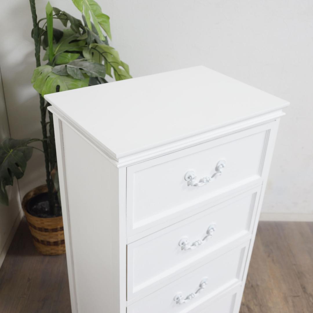 【新品】新生活応援！大人可愛い ホワイトチェスト 4段 アンティーク調 桐家具