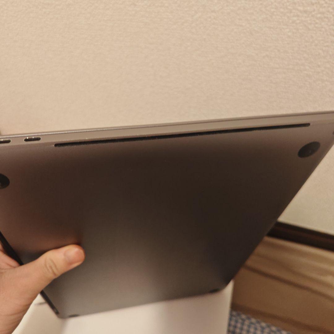 MacBook Pro 2019 16inch 16GB　500GB　i7