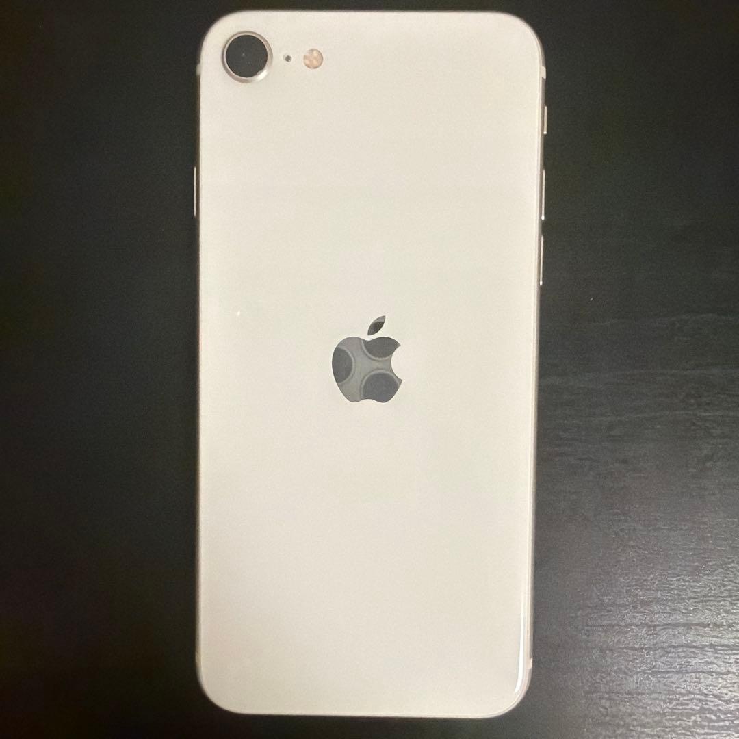iPhoneSE3 64GB スターライト