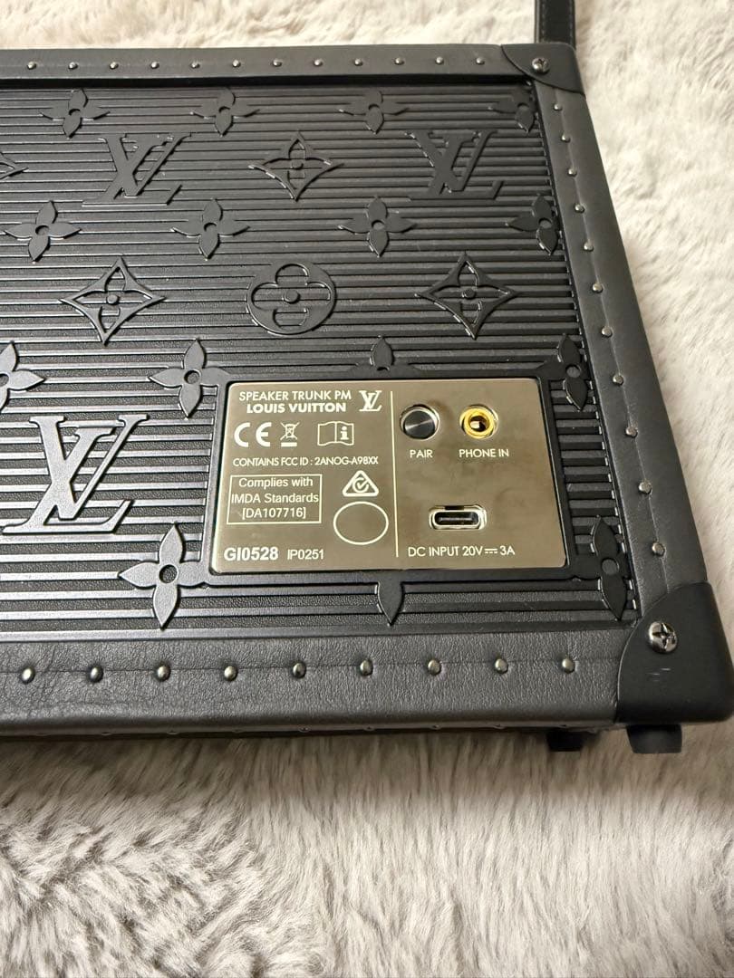 ルイヴィトン　トランクスピーカーIG0528