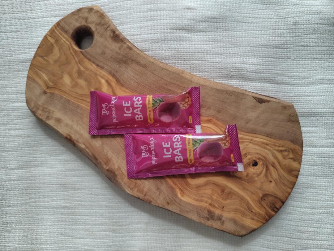 イタリア製 Arte Legno オリーブウッド カッティングボード 33cm