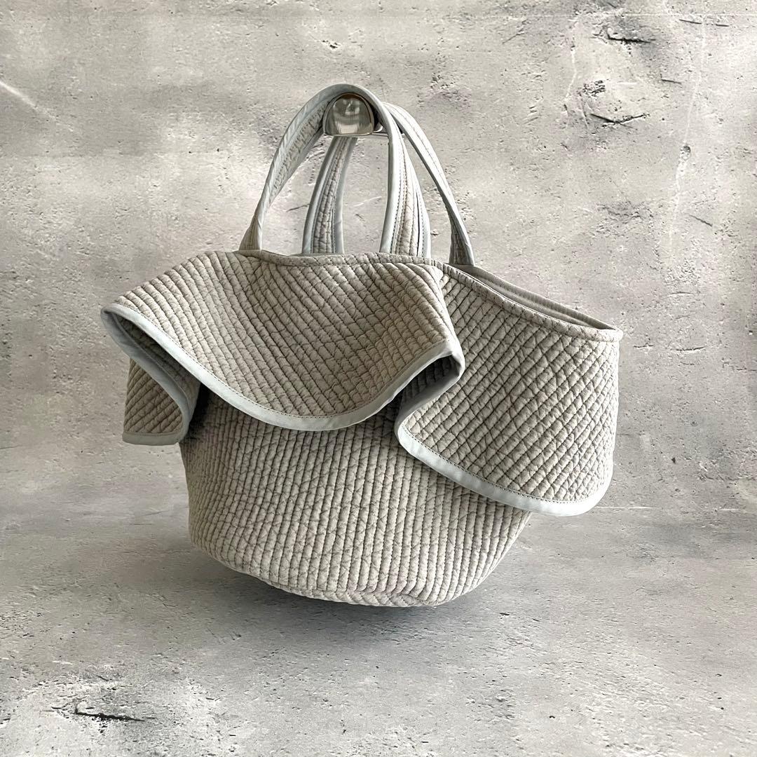 フリル付き丸底マルシェバッグ　ヌビバッグ　裏地付き　グレー　ハンドメイド