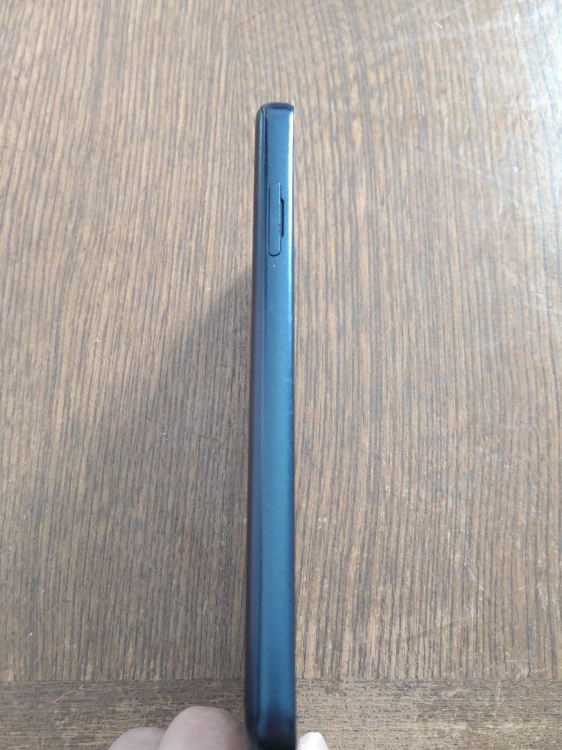 arrows F-51B docomo 紺色