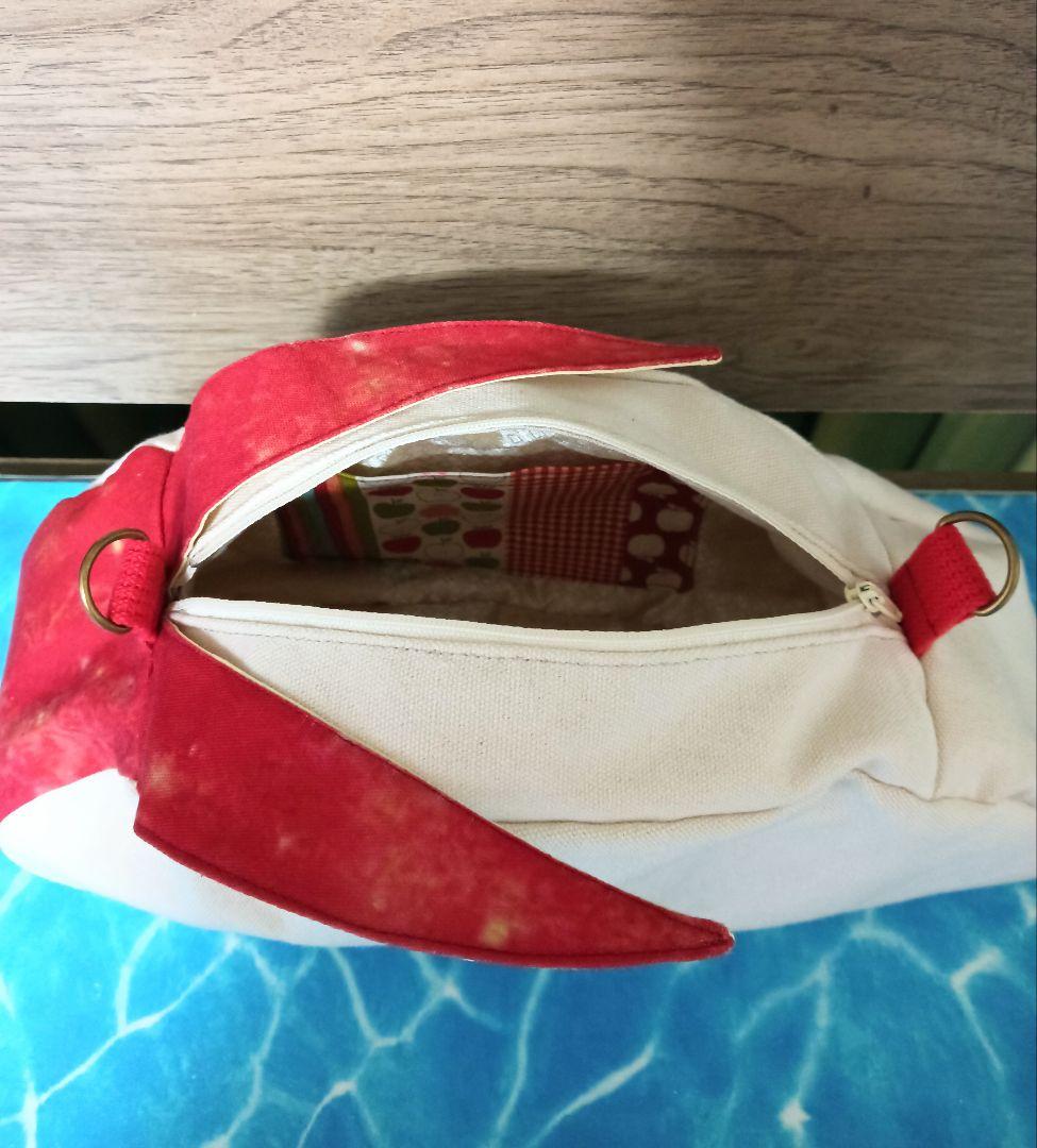 もんちゃんです　りんごバッグ　ウサギりんごバッグ　餃子バッグ