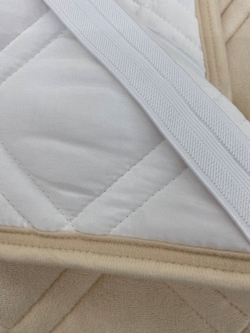 セミダブルサイズ・ロマンス　綿１００%敷きパッド・吸湿発熱素材使用・洗濯OK