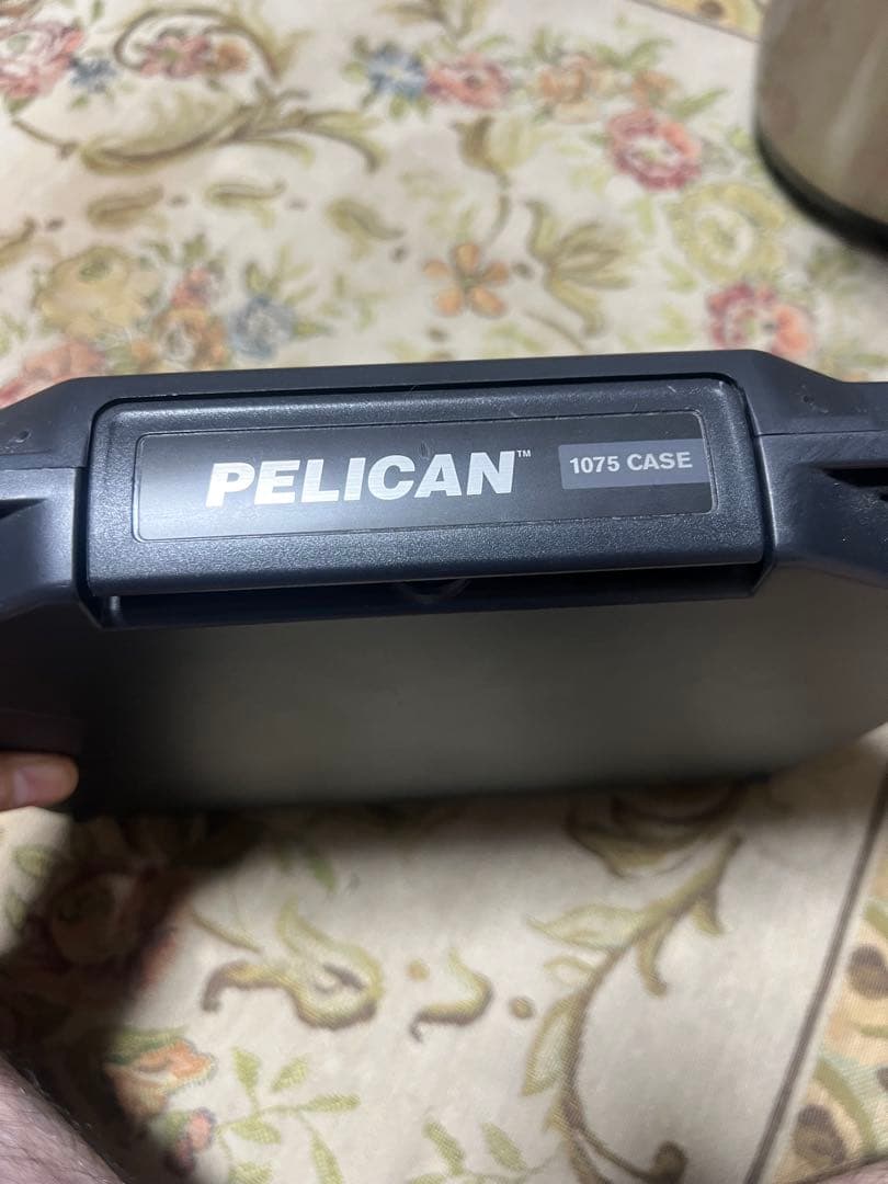 ペリカンpelican 1075 タブレットケース