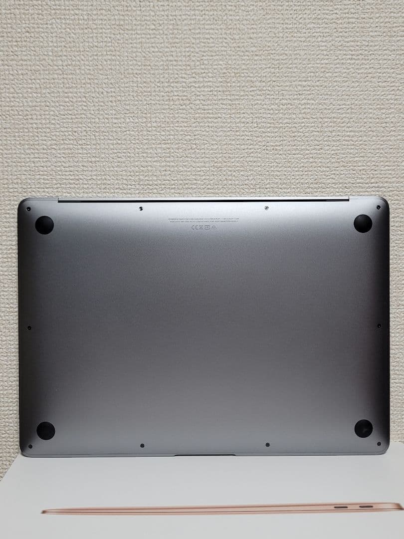 MacBook本体 Macbook Air 2020 M1 8GB/256GB