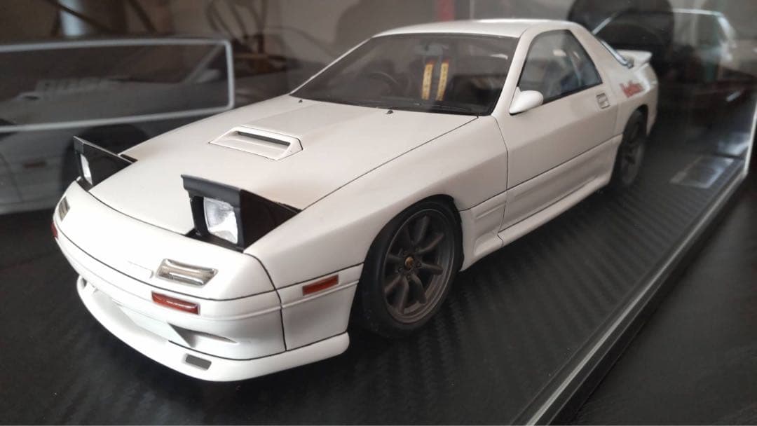 1/18 イグニッションモデル RX-7 FC3S 頭文字D 高橋 涼介