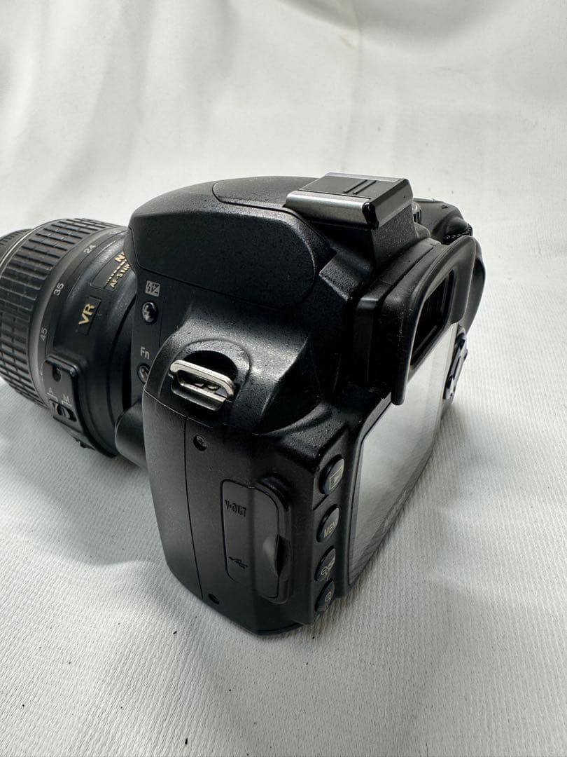 デジタルカメラ Nikon D60