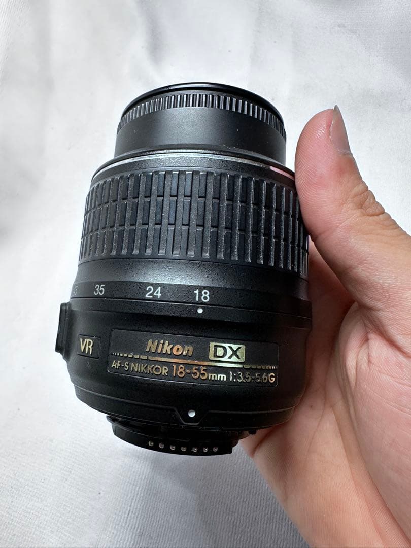 デジタルカメラ Nikon D60