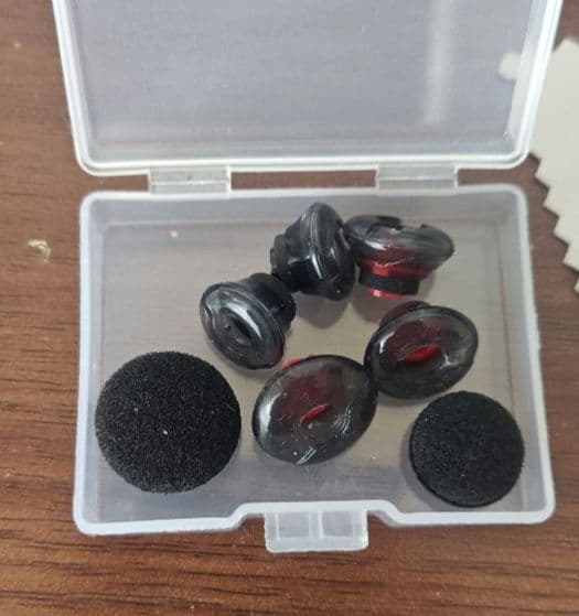 PLANTRONICS Voyager 5200 充電ケース 旧モデル