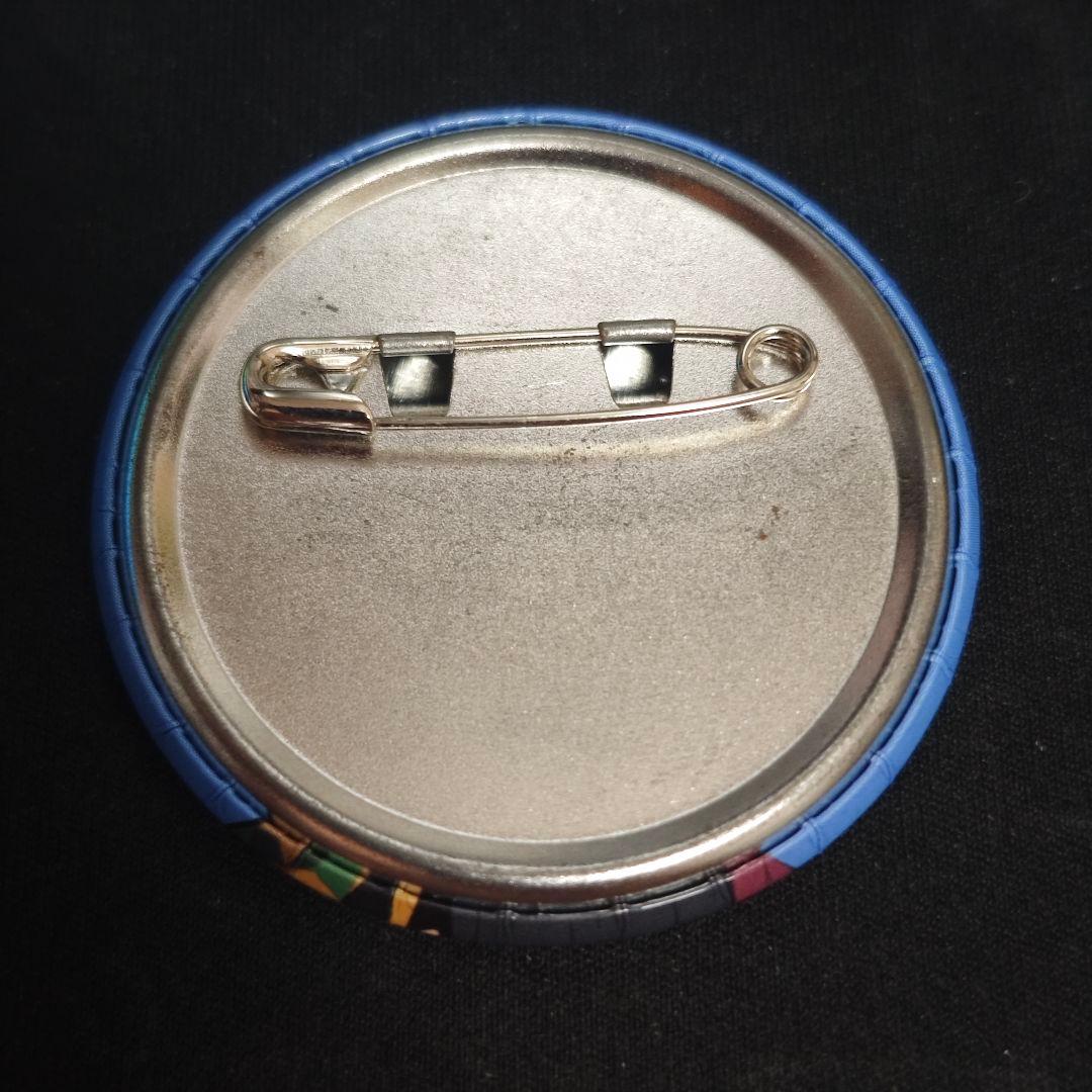 鬼滅の刃　韓国　ufotablecafe 2周年記念　缶バッジ　冨岡義勇