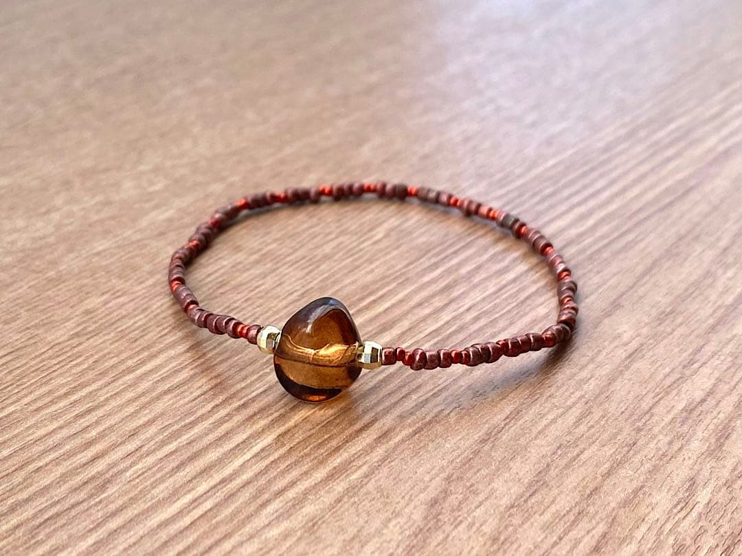 ヴィンテージビーズ スモーキーアンバー & ローズレッド ブレスレット