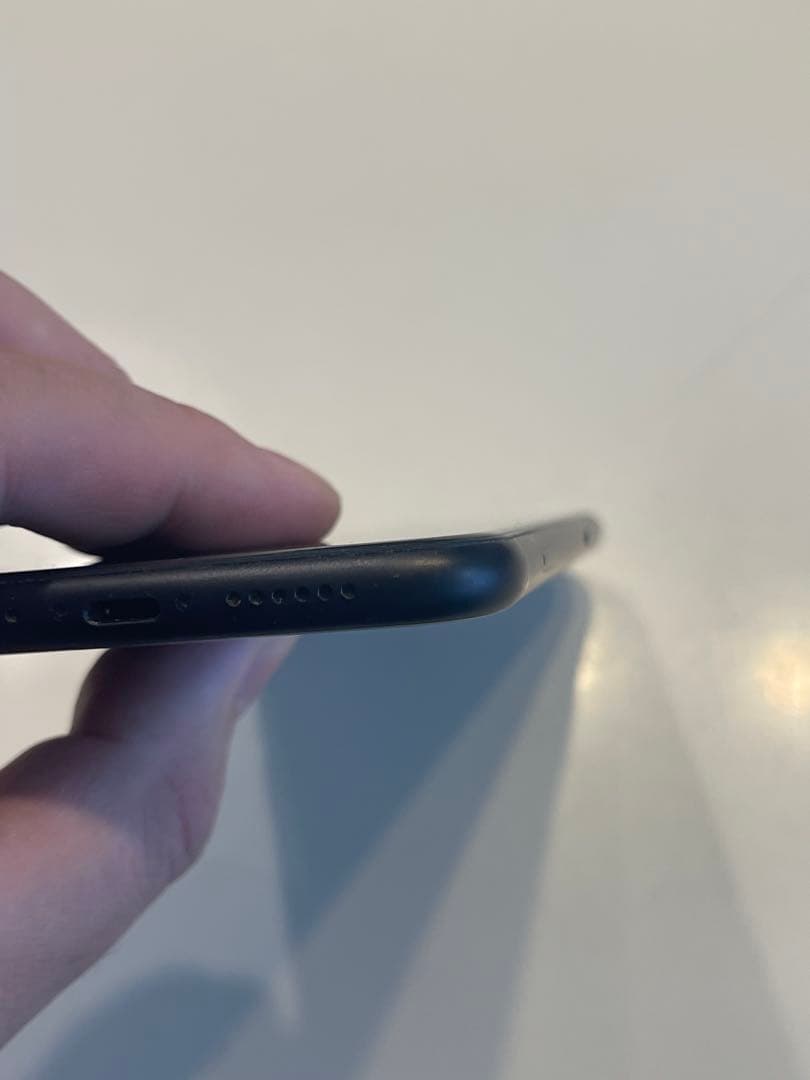 中古　極美品　iPhone XR 黒　64GB