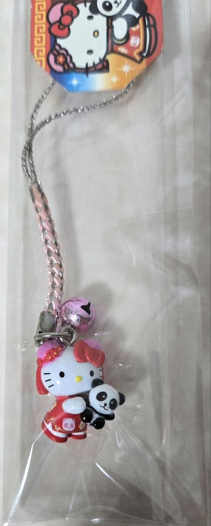 ハローキティー　パンダ ストラップ　横浜中華街限定　☆希少価値☆