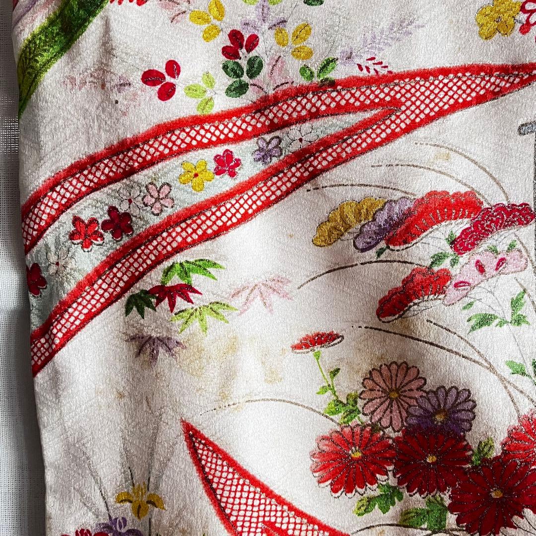 ジュニアサイズ　着物　アンティーク　七五三用　ヴィンテージ　子ども着物　四つ身