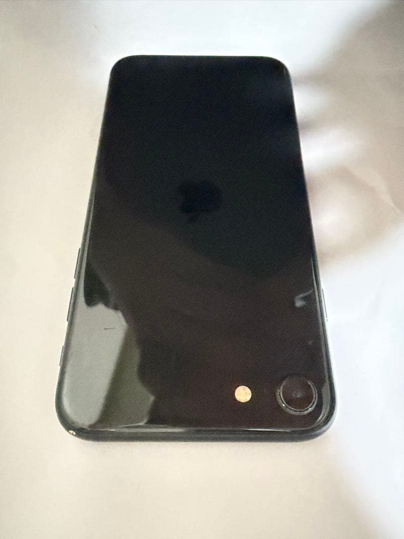 Apple iPhone SE (第2世代) 128GB ブラック