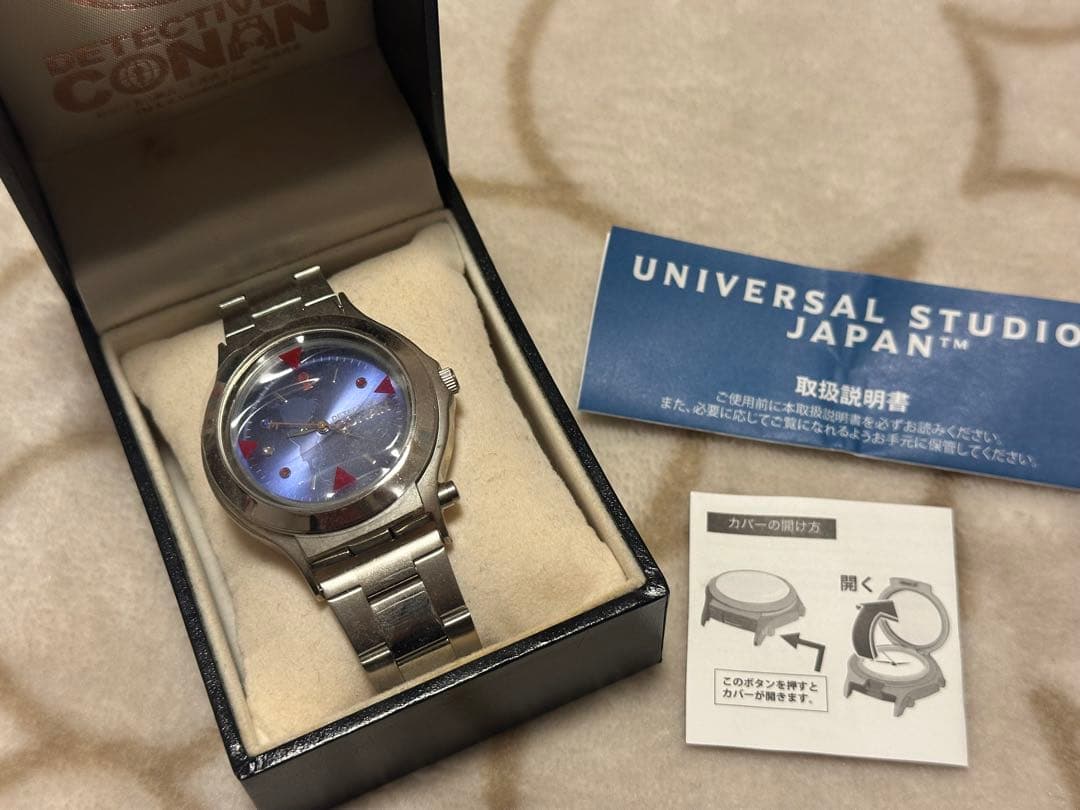 名探偵コナン 腕時計型麻酔銃モチーフ腕時計