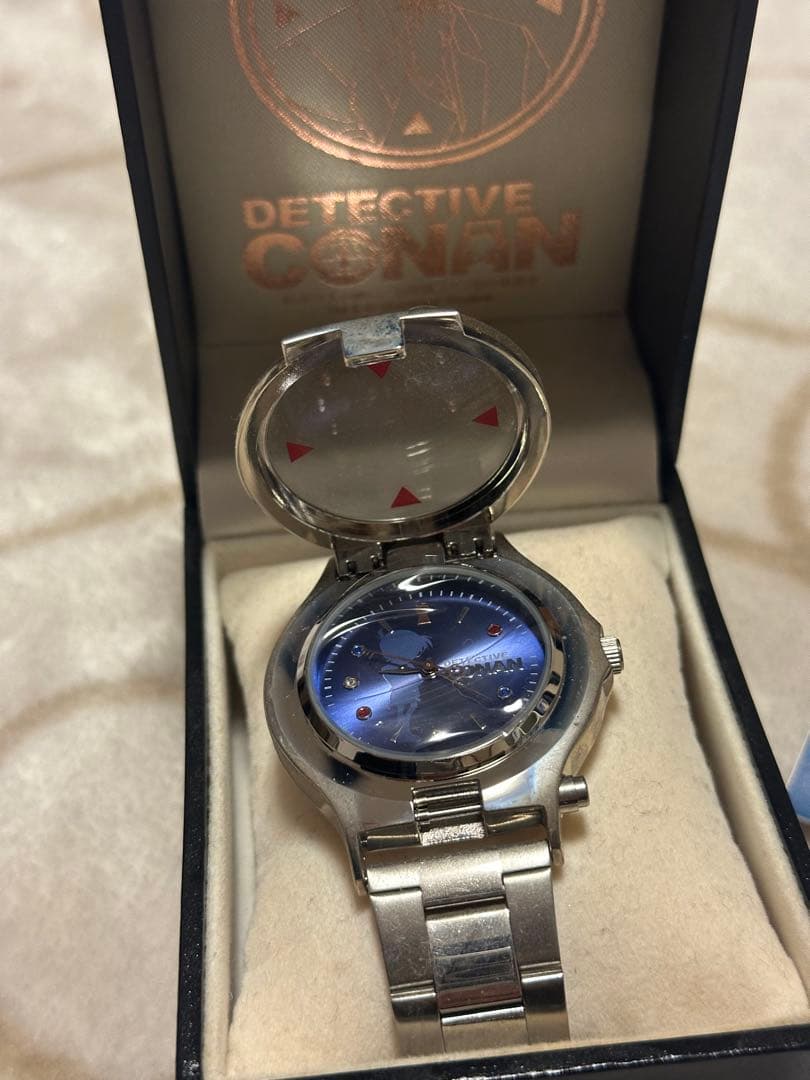 名探偵コナン 腕時計型麻酔銃モチーフ腕時計