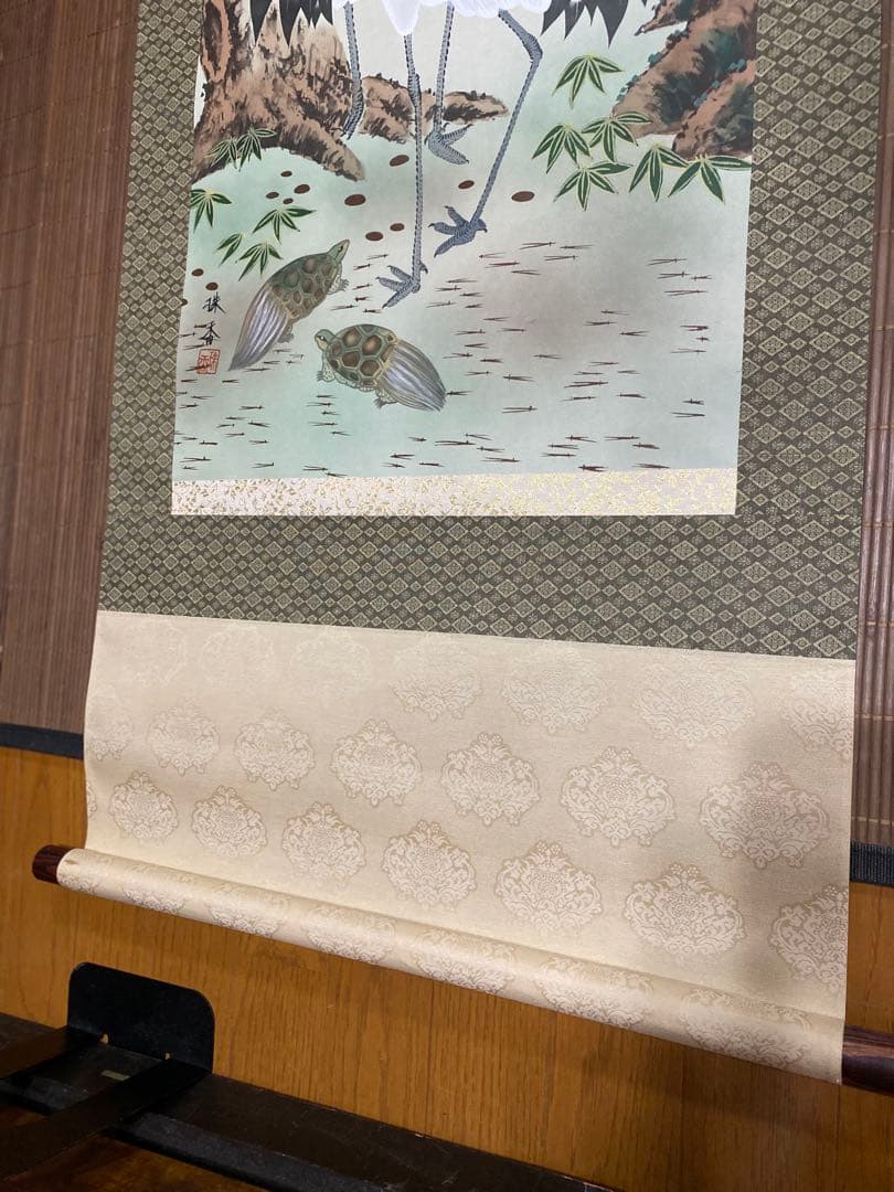 【共箱付】松竹梅鶴亀 掛軸 珠香作 縁起物 正月 お祝い 茶掛け