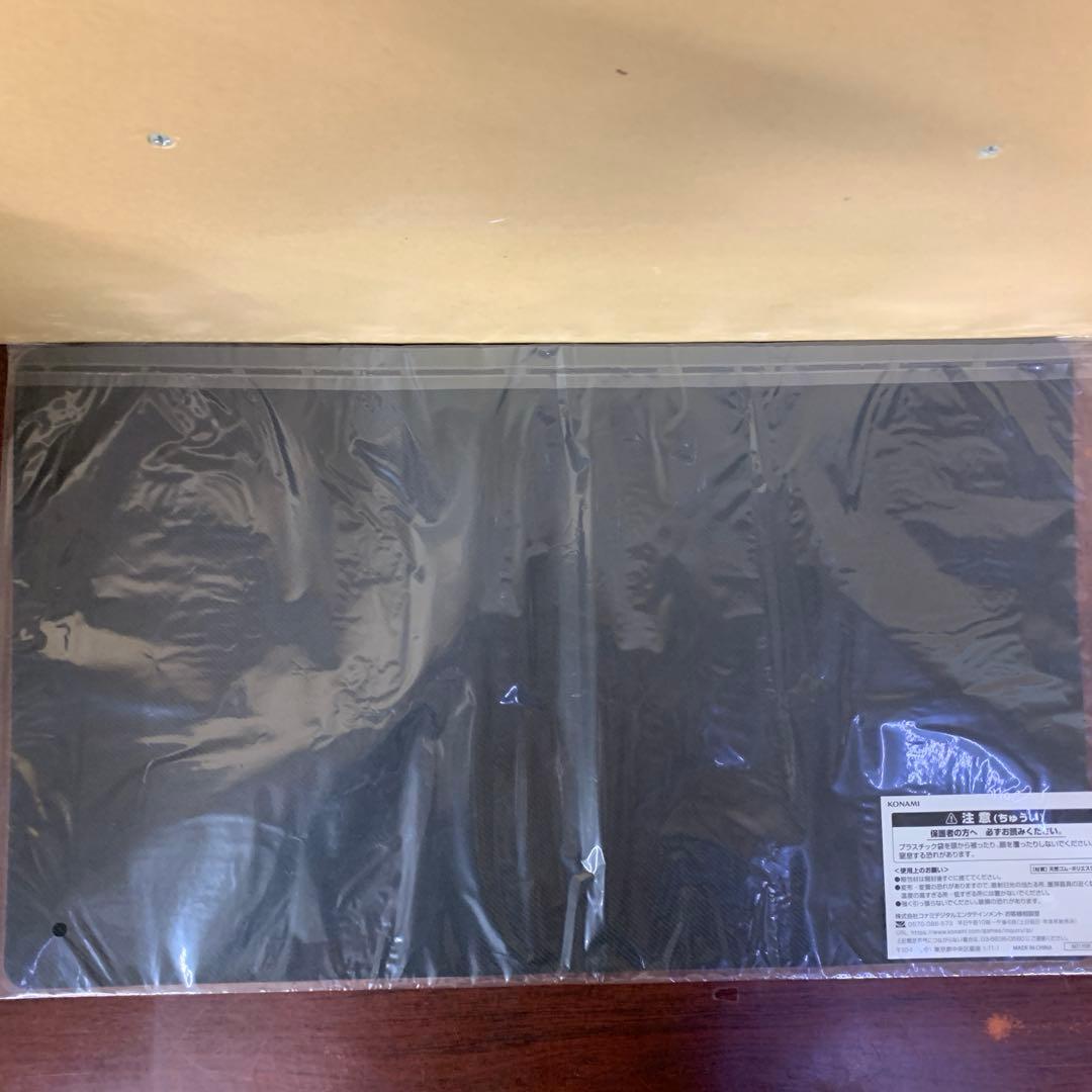 未開封　遊戯王　プレイマット