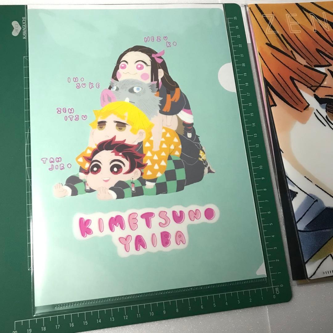 25点セット　鬼滅の刃　クリアファイル　竈門炭治郎　ねずこ　善逸　伊之助　しのぶ