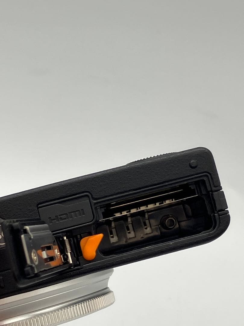 【返品保証・動作確認済】FUJIFILM XQ2