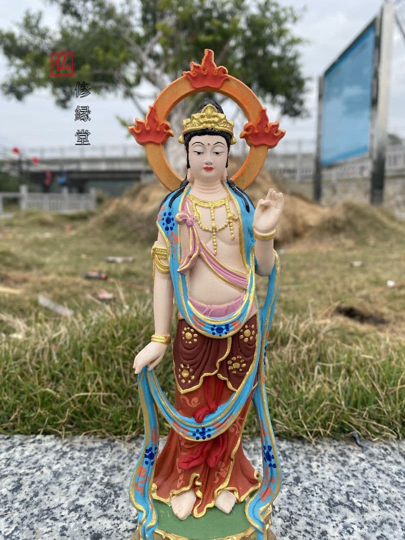 【修縁堂】彩繪切金 勢至菩薩仏像立像 供養品 木彫仏教 美術工芸品 風水 開運