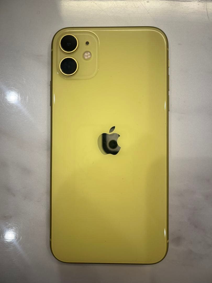 Apple iPhone 11 イエロー 本体